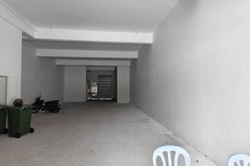 Mutiara Avenue, Mutiara Heights Kajang, brand new Retail space