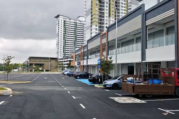 Mutiara Avenue, Mutiara Heights Kajang, brand new Retail space