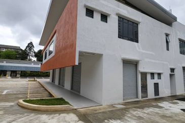 Mutiara Avenue, Mutiara Heights Kajang, brand new Retail space