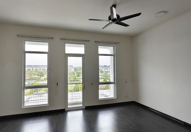 Merrydale @ Eco Majestic