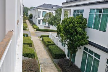 Merrydale @ Eco Majestic