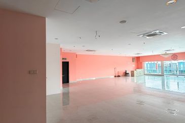 Ecohill Walk Mall, Setia Ecohill