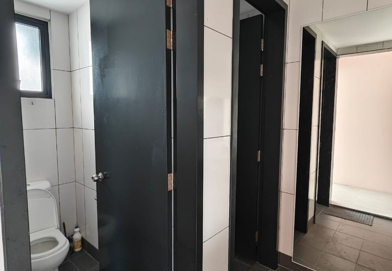 Ecohill Walk Mall, Setia Ecohill