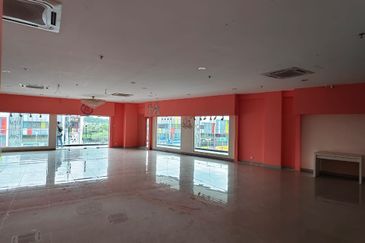 Ecohill Walk Mall, Setia Ecohill