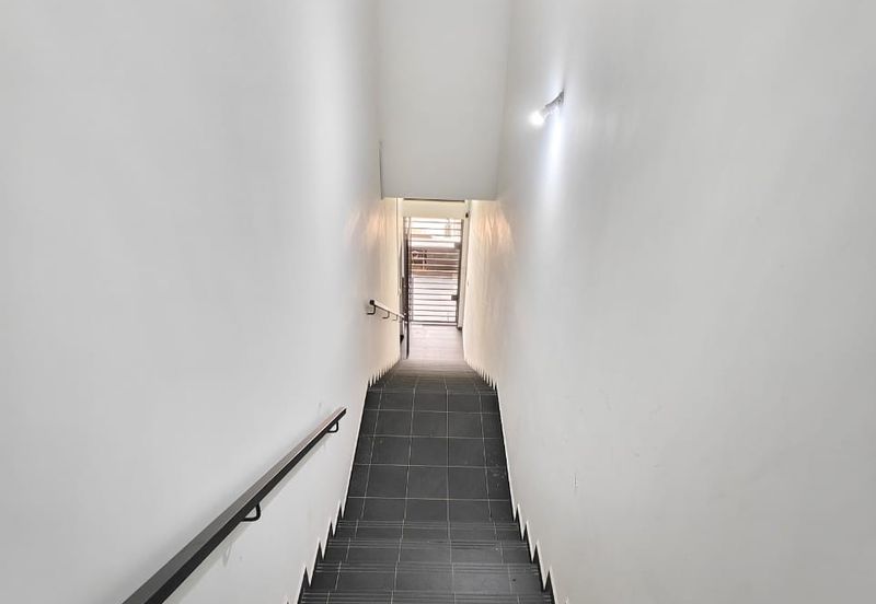 Brighton @ Eco Majestic