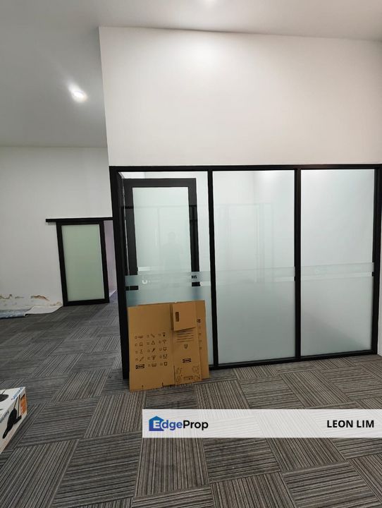 Brigthen,Ivoris, Whitten, Eco Majestic Semenyih shop office, renovated with partition room, Selangor, Semenyih