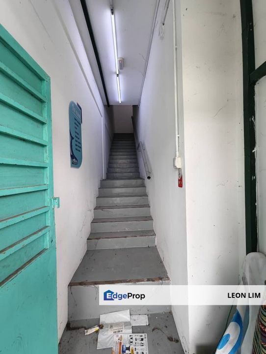 Taman Pelangi Semenyih 2, 1st floor shop office renovated, Selangor, Semenyih