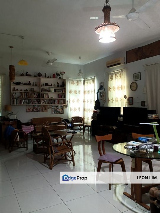 Nilai Spring Villas, 2 storey Semi-D , renovated & partly furnished, near Mesamall, Aeon Mall, Negeri Sembilan, Nilai