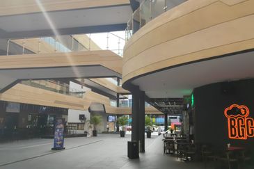 Ecohill Walk Mall, Setia Ecohill