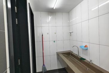 Ecohill Walk Mall, Setia Ecohill