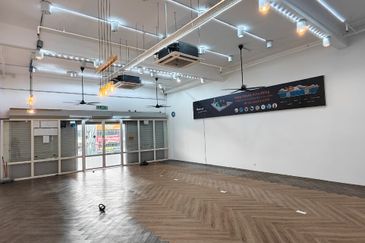 Ecohill Walk Mall, Setia Ecohill