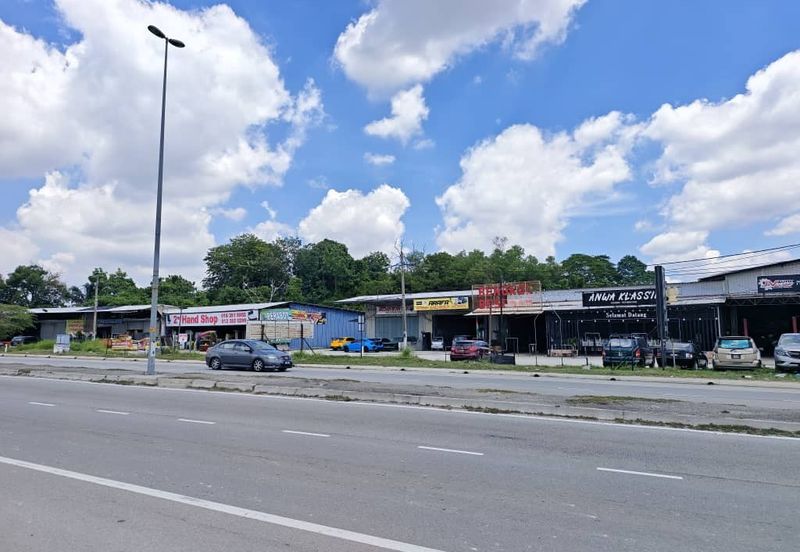 Jalan Reko Seksyen 14