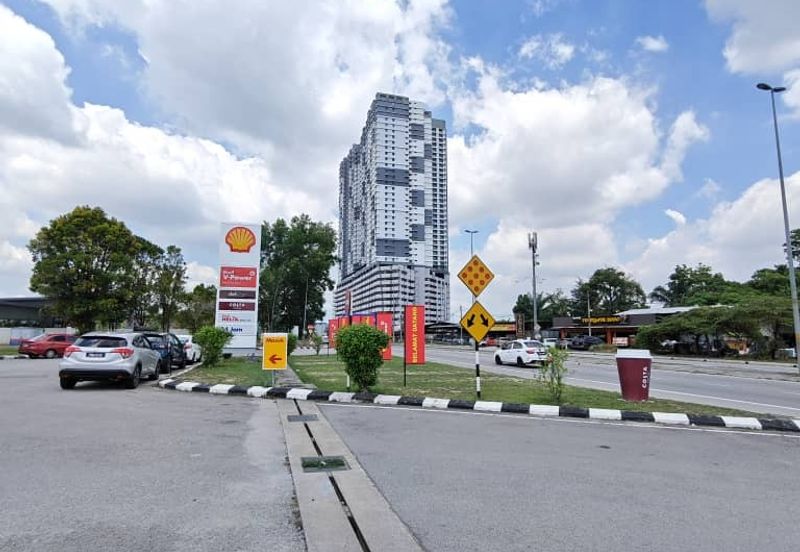 Jalan Reko Seksyen 14