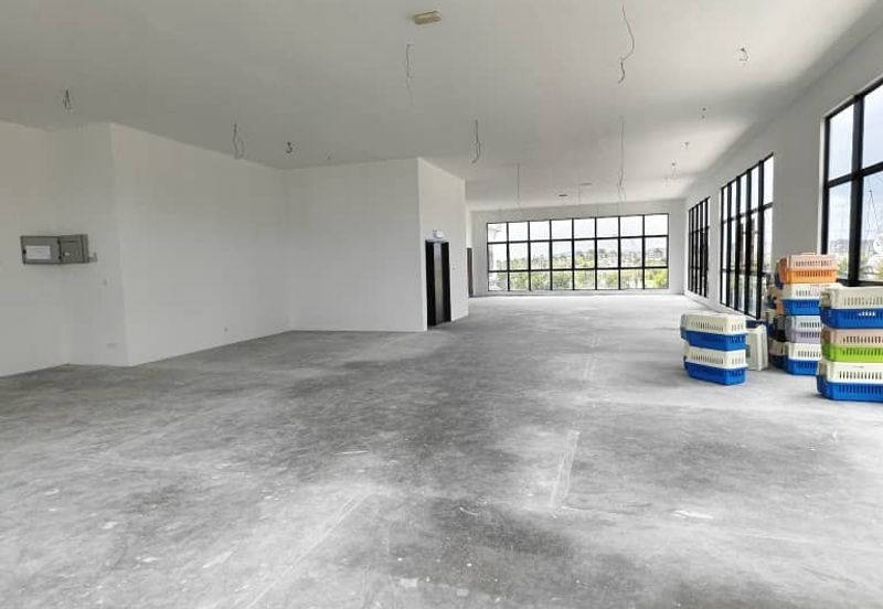 Ivoris @ Eco Majestic