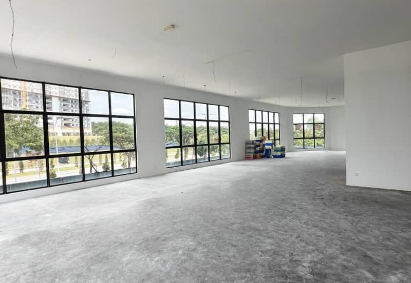 Ivoris @ Eco Majestic