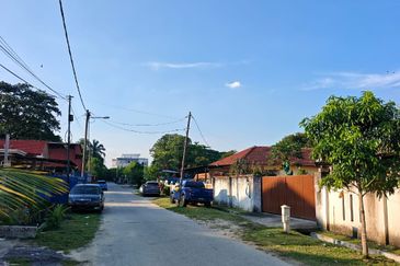 Pekan semenyih, Bungalow land, Freehold