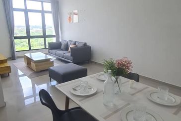 The Louvre @ Country Heights