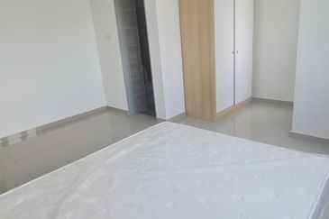 The Louvre @ Country Heights