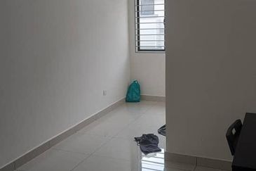 Evira @ Warisan Puteri