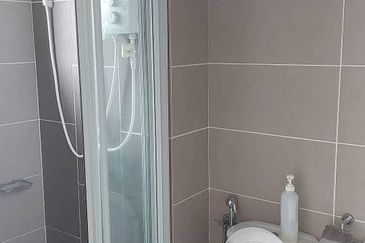 Evira @ Warisan Puteri