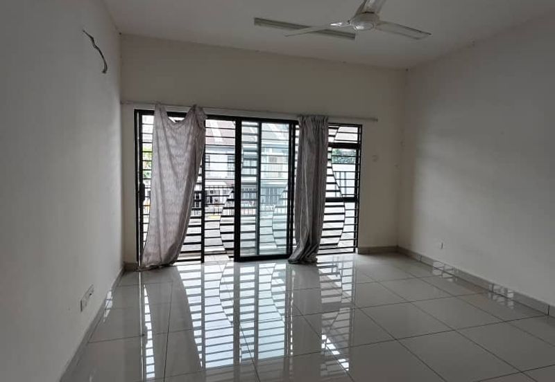 Evira @ Warisan Puteri