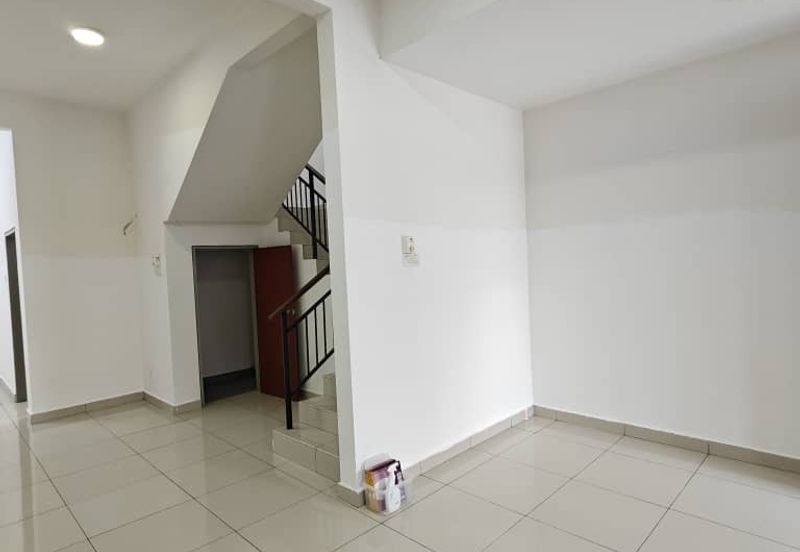 Evira @ Warisan Puteri