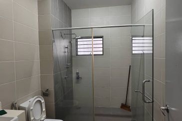 Evira @ Warisan Puteri