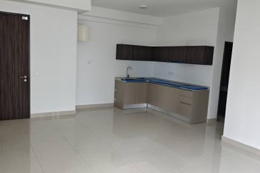 Henna Residence @ The Quartz