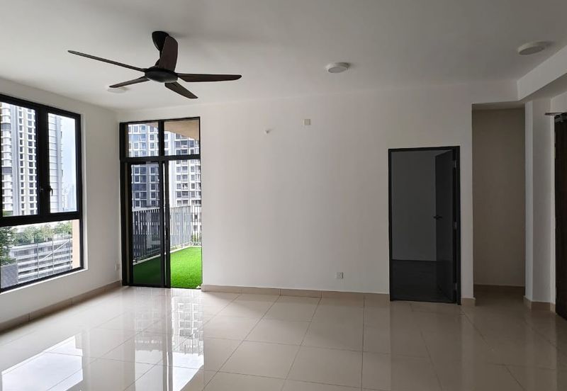 Henna Residence @ The Quartz