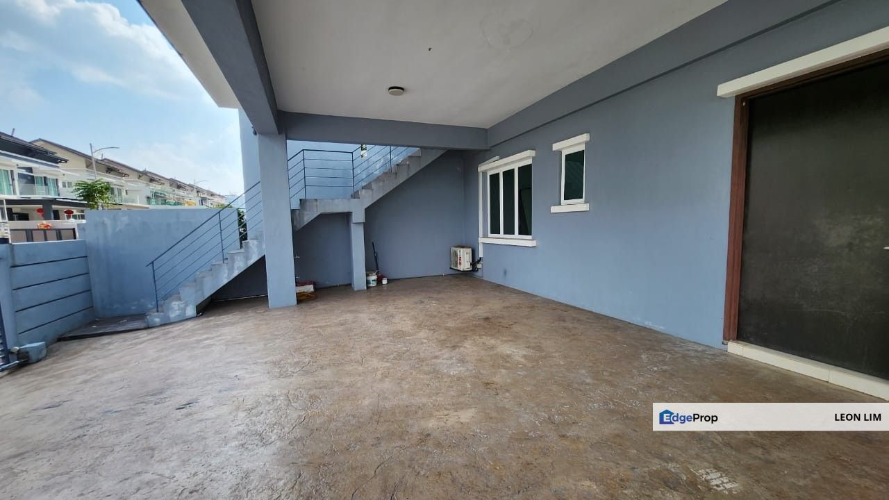 Ridgeview Residences Kajang, 3 Storey Bungalow P/furnished, Renovated, Selangor, Kajang