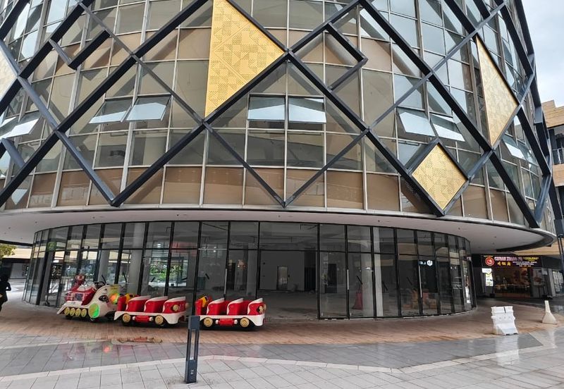 Ecohill Walk Mall, Setia Ecohill