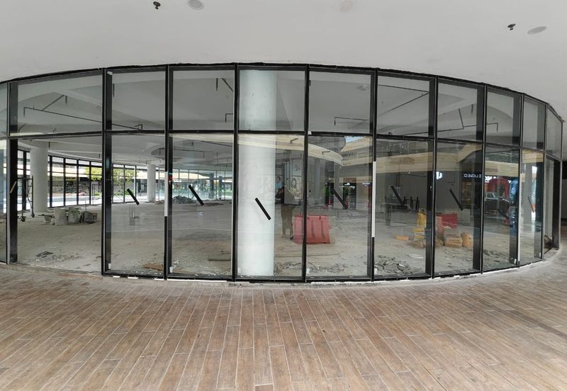 Ecohill Walk Mall, Setia Ecohill