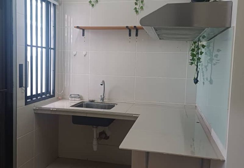 Evira @ Warisan Puteri