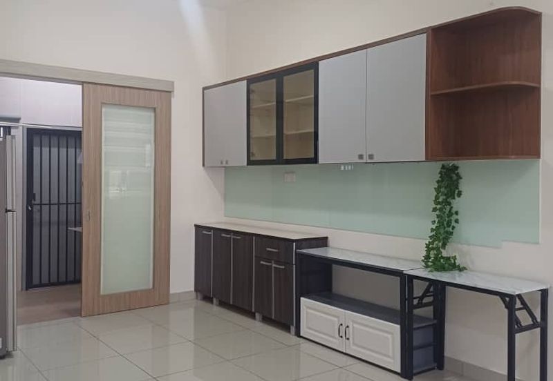 Evira @ Warisan Puteri