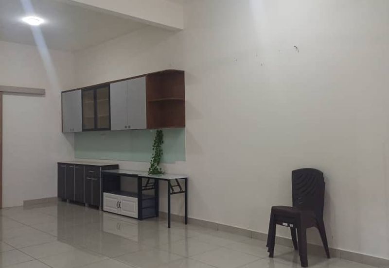 Evira @ Warisan Puteri