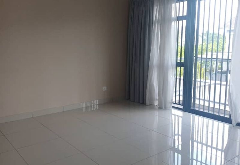 Evira @ Warisan Puteri