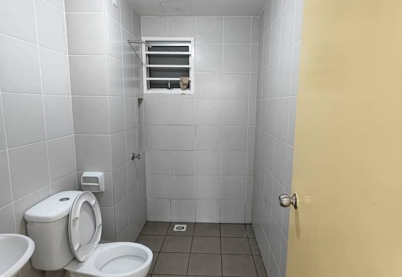 Karisma Apartment @ Eco Majestic