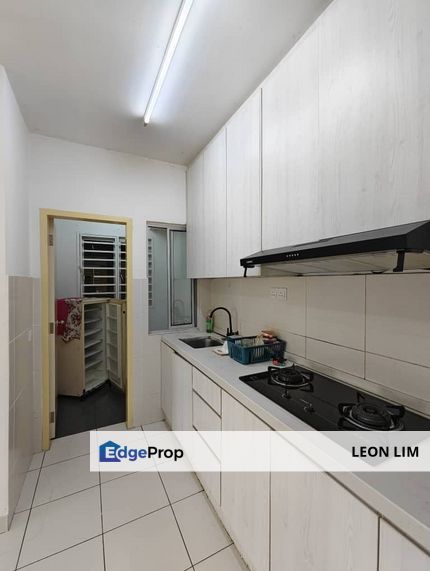 Karisma, Harmoni Apartment, Eco Majestic Berenang Semenyih, Renovated & partly furnished , Selangor, Semenyih