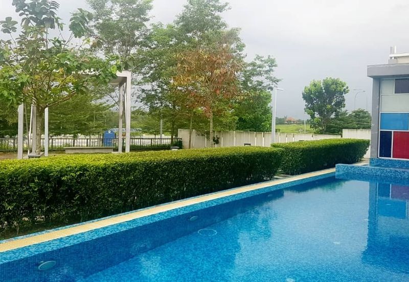 PELANGI HEIGHTS (TAMAN KAYANGAN)