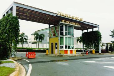 PELANGI HEIGHTS (TAMAN KAYANGAN)