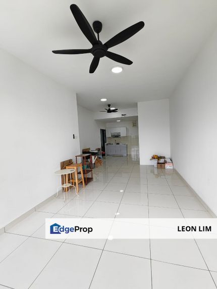 Kiara Plaza Semenyih, partly furnished near international school, shop office , Selangor, Semenyih