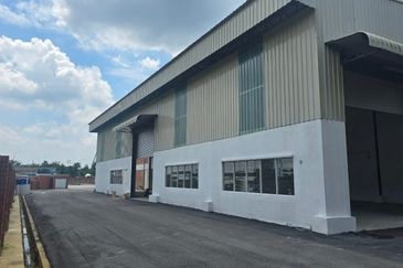 Taman Industri Rasa, Batang Kali , 2 storey semi D factory