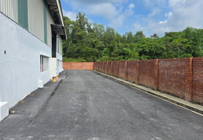 Taman Industri Rasa, Batang Kali , 2 storey semi D factory
