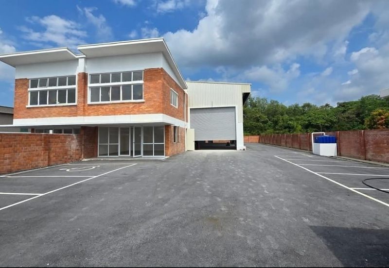 Taman Industri Rasa, Batang Kali , 2 storey semi D factory