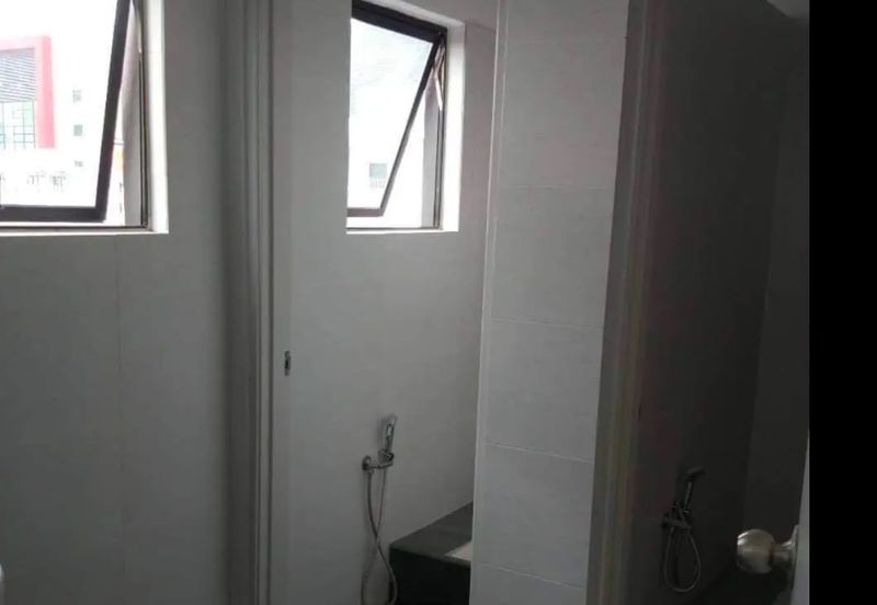 Putra Industrial Park