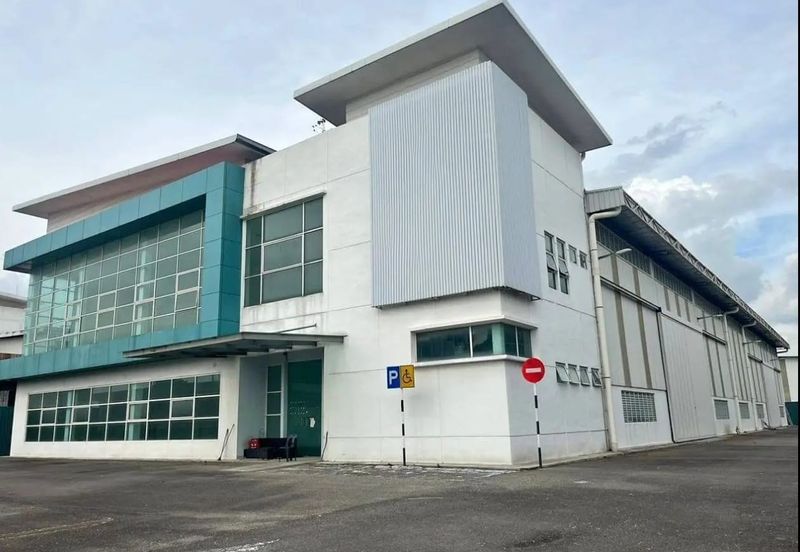 Putra Industrial Park
