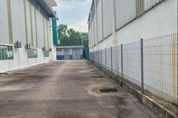 Putra Industrial Park