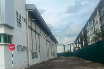 Putra Industrial Park