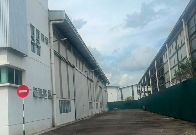 Putra Industrial Park