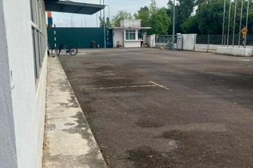 Putra Industrial Park